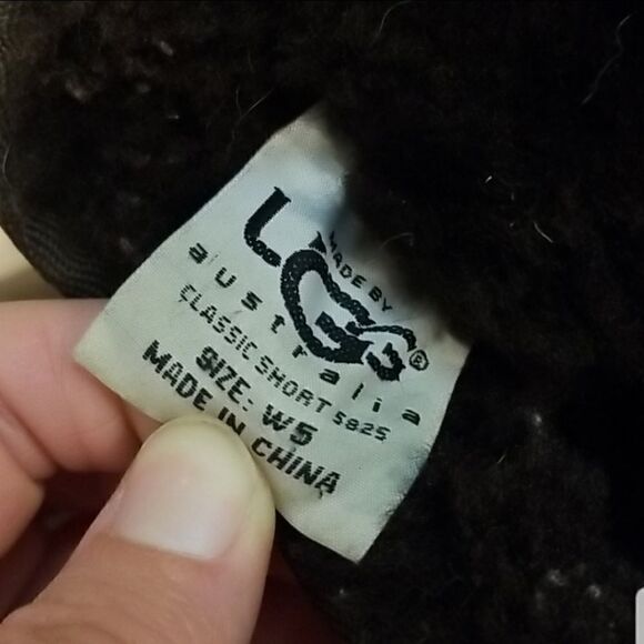 UGG Chocolate short style size 5 good condition - Picture 5 of 14